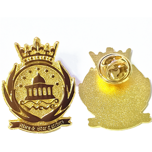 नई 2022 शिल्प अनुकूलित एनएफसी दोस्तों तामचीनी धातु अंचल पिन कस्टम सजाया बिल्ला - Product Image 1