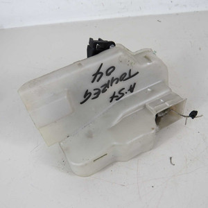 Cerradura de puerta delantera izquierda Volkswagen Touareg Mk1 2002-2010 (38167 D-8-F-2) - Product Image 1