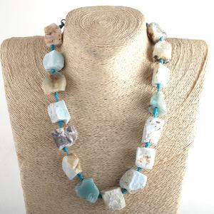 قلادة نسائية بوهو ، قلادة جذابة ، قلادة كبيرة مكتنزة طبيعية غير منتظمة ، قلادة ضيقة معقودة - Product Image 1