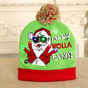 Bonnet de Noël tricoté avec lumières LED, motif Père Noël, pour sublimation, idéal pour l'hiver et les fêtes - Product Image 6