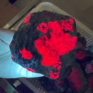 도매 최고 품질의 천연 보석 루비 Zoisit 크리스탈 원석 수집 - Product Image 4