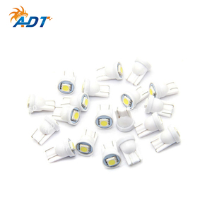 หลอดไฟ LED สำหรับเครื่องพินบอล ADT AC DC 6.3V รุ่น T10 194 W5W # หลอดไฟ LED 555 สำหรับเครื่องพินบอล - Product Image 1