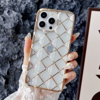 Nouvel Arrivée Galvanoplastie Design De Luxe TPU Accessoires De Téléphone Mobile Cas Couverture Arrière pour Iphone 12 13 14 15 16 17 Pro Max