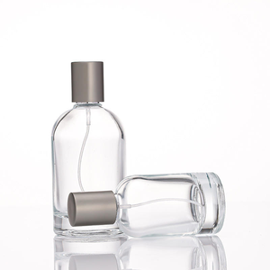 Venta al por Mayor de Botellas de Perfume de Vidrio de 50 ml y 100 ml con Fondo Grueso y Antideslizante - Product Image 1