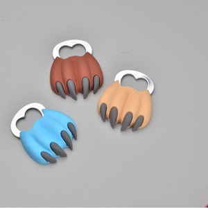 Nouvel ouvre-bouteille et ouvre-boîte magnétique en acier inoxydable, motif patte de chat de dessin animé, accessoires de bar, option logo personnalisé, <span class=keywords><strong>taille</strong></span> <span class=keywords><strong>22</strong></span> - Product Image 1