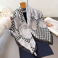 Écharpes en soie imprimées fleuries à la mode, châles à motif pied-de-poule pour femmes, doux et grands (90*90CM), en polyester effet soie
