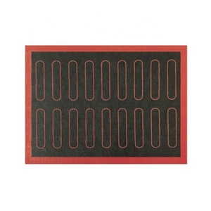 40x30cm 18 Eclairs Marron Feuille <span class=keywords><strong>de</strong></span> <span class=keywords><strong>cuisson</strong></span> en silicone antiadhésive <span class=keywords><strong>Tapis</strong></span> <span class=keywords><strong>micro</strong></span>-<span class=keywords><strong>perforé</strong></span> pour la fabrication <span class=keywords><strong>de</strong></span> macarons et <span class=keywords><strong>de</strong></span> biscuits Outils <span class=keywords><strong>de</strong></span> pâtisserie - Product Image 1