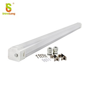 Luminaire LED Tri-proof à puissance sélectionnable, 3 températures de couleur commutables, luminaire linéaire pour atelier, étanche IP65, anti-vapeur, pour garage et entrepôt - Product Image 1