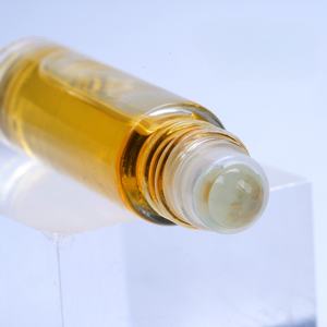 Huile parfumée naturelle à base d'huiles végétales, hydratante et longue durée, pour usines de parfums, marque privée personnalisée, durée de conservation de 3 ans, vente chaude - Product Image 2