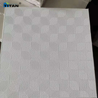 Panneaux de plafond décoratifs, dalles de plafond en vinyle d'intérieur, 2x4 pieds, faux blanc, rectangle, plâtre, PVC, dalles de plafond décoratives