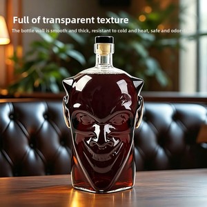 Botella de <span class=keywords><strong>Vino</strong></span> de Vidrio de Borosilicato Alto con Forma de <span class=keywords><strong>Diablo</strong></span> Payaso y Sello de Madera - Product Image 1