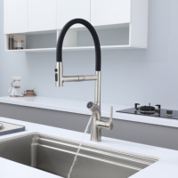 Robinet de cuisine ELOILO moderne et contemporain, flexible à 4 voies, rotatif à 360°, à commande tactile, monocommande, finition brossée, pour montage sur plan de travail
