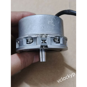 1PCS Nuevo Codificador Rotatorio HEIDENHAIN ERN1387 2048 62S14-70 ERN1387204862Swbr14-70 Usado - Product Image 2