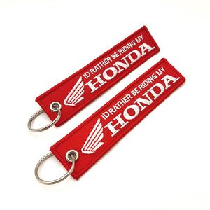 X926 Prix usine Porte-clés brodé personnalisé, étiquette tissée de marque pour moto, avion, voiture, idéal pour cadeaux et promotion - Product Image 3