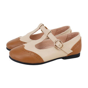 Scarpe Mary Jane piatte per bambine Choozii Factory Beauty, modello Funky Gold. - Product Image 3