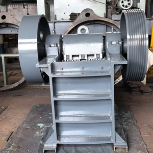 Kleiner Backenbrecher, primäre Grobzerkleinerungsanlage, tragbare Mini-Steinbrechmaschine für den Goldbergbau - Product Image 2