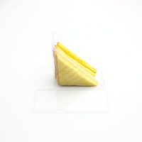 Série d'emballages de boulangerie Emballage à emporter pour sandwich à gâteau au fromage Matériau personnalisé Boîte alimentaire en plastique transparent jetable triangulaire