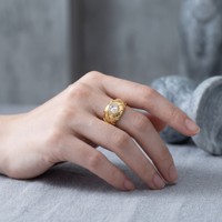 OUGEPHELI Bague en Moissanite VVS1 Coupe Poire, Certifiée Testeur de Diamant, Sertie Clos, Goutte d'Eau, Plaqué Or 18K, Réglable, Motif Spirale pour Femme