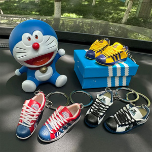 Porte-clés en PVC OEM/ODM, motif <span class=keywords><strong>chaussure</strong></span>, série équipes <span class=keywords><strong>NBA</strong></span>, pendentif <span class=keywords><strong>chaussure</strong></span> de sport, Lakers Celtics, cadeau moderne et minimaliste - Product Image 2