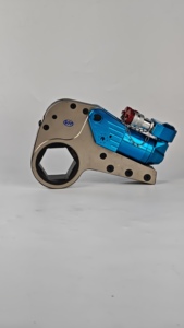Llave de Torsión Hidráulica Hueca de Aleación de Aluminio y Titanio ENERPAC Same 60XLCH para Minería, Energía Eólica y Trabajos con Pernos - Product Image 6