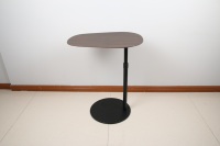 Table basse portable ADA moderne couleur noyer avec réglage de la hauteur, idéale pour ordinateur portable, adaptée aux appartements, pour salon et chambre à coucher