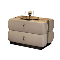 Maßgefertigtes Luxus-Lederbett in Kingsize, Villenmöbel, Schlafzimmer-Set mit Holzrahmen, Italienisches Modernes Gepolstertes Doppelbett