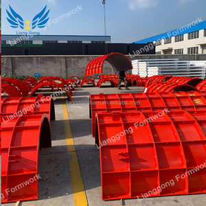 Coffrage en acier Q235 personnalisé moderne Lianggong pour la construction en béton - Product Image 5