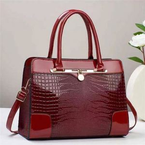 กระเป๋าหนังเคลือบเงาหรูหรา Maxfree Light Luxury Lacquer Leather Glossy Styling Bag, กระเป๋าสะพายข้างเดี่ยว, กระเป๋าถือลายจระเข้ - Product Image 2