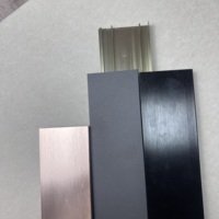 Profils de finition en aluminium de nouvelle conception, moulures décoratives pour les murs et les plinthes