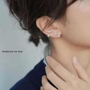 Boucles <span class=keywords><strong>d</strong></span>'oreilles classiques en forme de C, en forme de grosse boule <span class=keywords><strong>d</strong></span>'argile, entièrement serties de diamants, tendance et scintillantes, <span class=keywords><strong>pour</strong></span> le cartilage de l'<span class=keywords><strong>oreille</strong></span> - Product Image 5