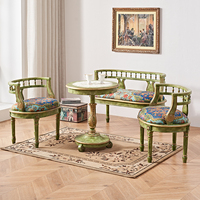 Ensemble de salon de luxe rétro français en bois massif, comprenant un canapé trois places, une chaise et une longue table, pour usage domestique, salon, balcon et loisirs