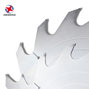 Lame <span class=keywords><strong>de</strong></span> scie multi-dents XINSHENG sur mesure 450*4.0*30*14T pour une coupe lisse sans bavures - Product Image 3