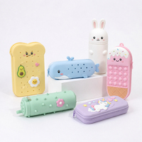 Trousse à crayons en silicone DIY avec motif animal mignon, fermeture éclair, style Kawaii, pour étudiants, pochette de rangement personnalisée pour fournitures scolaires