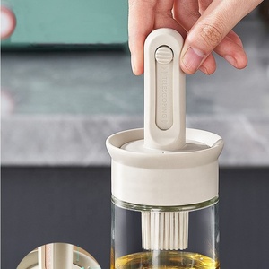 YJ Tuyệt Vời Tùy Chỉnh 2 Trong 1 Kbrush Cap Tích Hợp Có Thể Thu Vào Bàn Chải Dầu Chai Dầu Chai Thủy Tinh Với Silicone Bàn Chải - Product Image 5