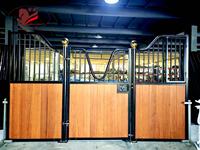 Box de transport pour chevaux portable le plus vendu – Portes de box intérieures en acier galvanisé pour écurie