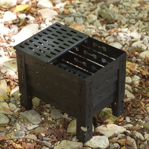 Estufa de Leña Plegable para Acampar al Aire Libre, Parrilla Portátil para Carbón, Plataforma Negra Runefire, Tiempo de Cocción de 3-5 Minutos - Product Image 2