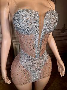 فستان سهرة فضي قصير فاخر من ZD لعام 2025 للبالغات، ضيق ومزين بكريستالات ثقيلة وأحجار الراين، بخصر طبيعي وظهر مكشوف وبدون أكمام، مثير - Product Image 4