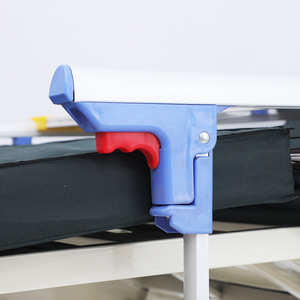 Cama de Hospital Manual con Doble Manivela, Respaldo Ajustable y Elevación de Piernas, para Uso Hospitalario y Domiciliario, Modelo 331 Blanco/Azul - Product Image 3