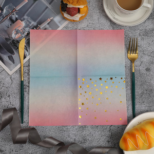 Servilletas cuadradas coloridas con estampado de estrellas, servilletas con estampado dorado, toallas de papel desechables de alta gama para fiestas, reuniones y - Product Image 4