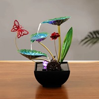 Ornement de bureau en métal en forme de feuille de lotus avec décoration papillon et humidificateur à circulation d'eau