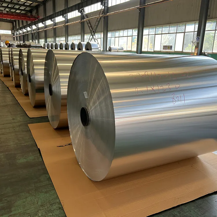 China Manufacturer 8011 aluminum foil price 24 25 40 50 micron aluminum foil roll for sale