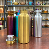 Grande capacité 500ml bouteille d'eau de sport double couche isolation sous vide tasse avec couvercle 304 tasse de voyage en acier inoxydable
