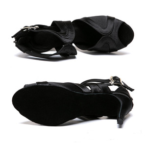 Chaussures de <span class=keywords><strong>danse</strong></span> latine en satin pour femmes et adultes, chaussures de jazz montantes à talons hauts, pour Bachata, intérieur, semelle souple, performance sur scène - Product Image 4