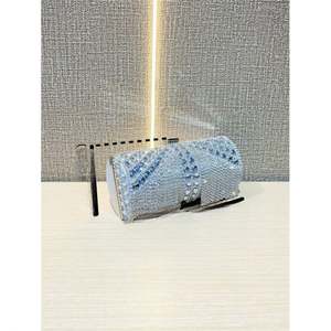 حقائب يد نسائية مرصعة بالكريستال للزفاف والحفلات الرسمية - Product Image 4