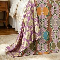 Ensemble Dirac Somalien Farasawi à Motif Géométrique Rose Élégant en Tissu Gabasar Premium pour Mariages Traditionnels et Tenues de Fête