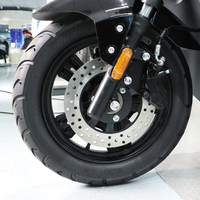 Scooter électrique puissant, pneus 12 pouces 90-90-12, freins à double disque, prix CKD, motos