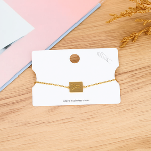 Bracciale con ciondolo a forma di lettera Y Z:Y 12x14 cm in acciaio inossidabile placcato oro, gioiello alla moda per donna - Product Image 3