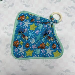 Kotak Misteri untuk Boneka Bayi Lembut dengan Pola Karakter Hewan Bunga Acak, Bibs Bambu untuk Anak Laki-laki dan Perempuan - Product Image 5