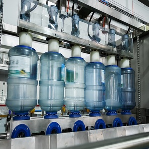 <span class=keywords><strong>เครื่อง</strong></span>บรรจุน้ำ<span class=keywords><strong>ดื่ม</strong></span>5แกลลอน<span class=keywords><strong>เครื่อง</strong></span>บรรจุน้ำ<span class=keywords><strong>ดื่ม</strong></span>ถังสำหรับ20L PET แบบอัตโนมัติ100BPH - Product Image 4