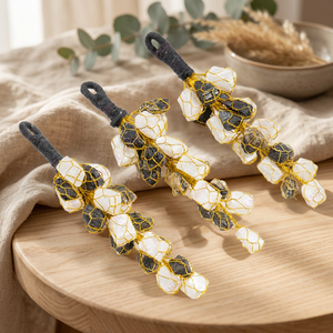 Très demandé : Pendentifs à pampilles en sélénite blanche et tourmaline noire, cristaux naturels de guérison de qualité supérieure, écologiques, pour voiture Feng Shui - Product Image 3